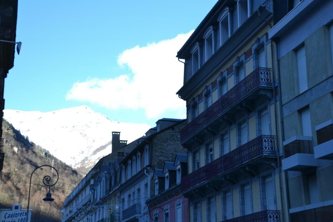 Petit Studio Dans Immeuble De Caractere Apartment Cauterets Exterior photo